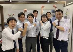 ８周年　創業　9年　会社